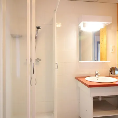 Charmante Maison Au Mont-dore Avec Garage, 6 Couchages - Fr-1-415-200 Hébergement de vacances