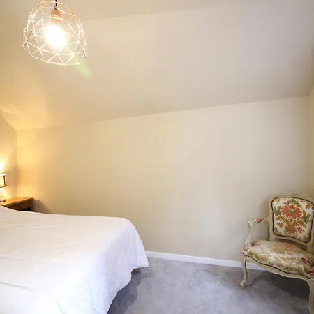 Charmante Maison Au Mont-dore Avec Garage, 6 Couchages Vakantiehuis